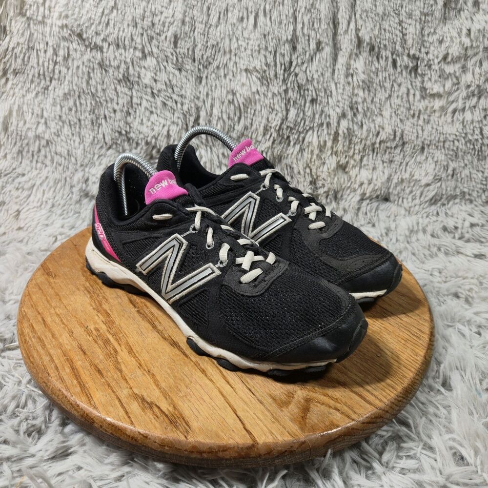 New Balance 550 v 3 Sneakers Womens Size 10 Black Pink Mesh Casual Comfort Shoes